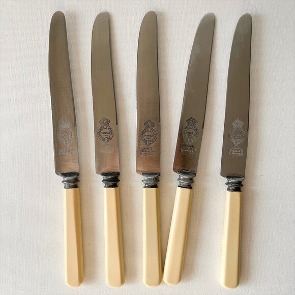 Vintage Superior Cutlery Sheffield Firth Brearley Set 5 Dinner Knives 9.5" MCM - Picture 1 of 9